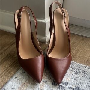 Ron David | Elegant Brown Slingback Heels